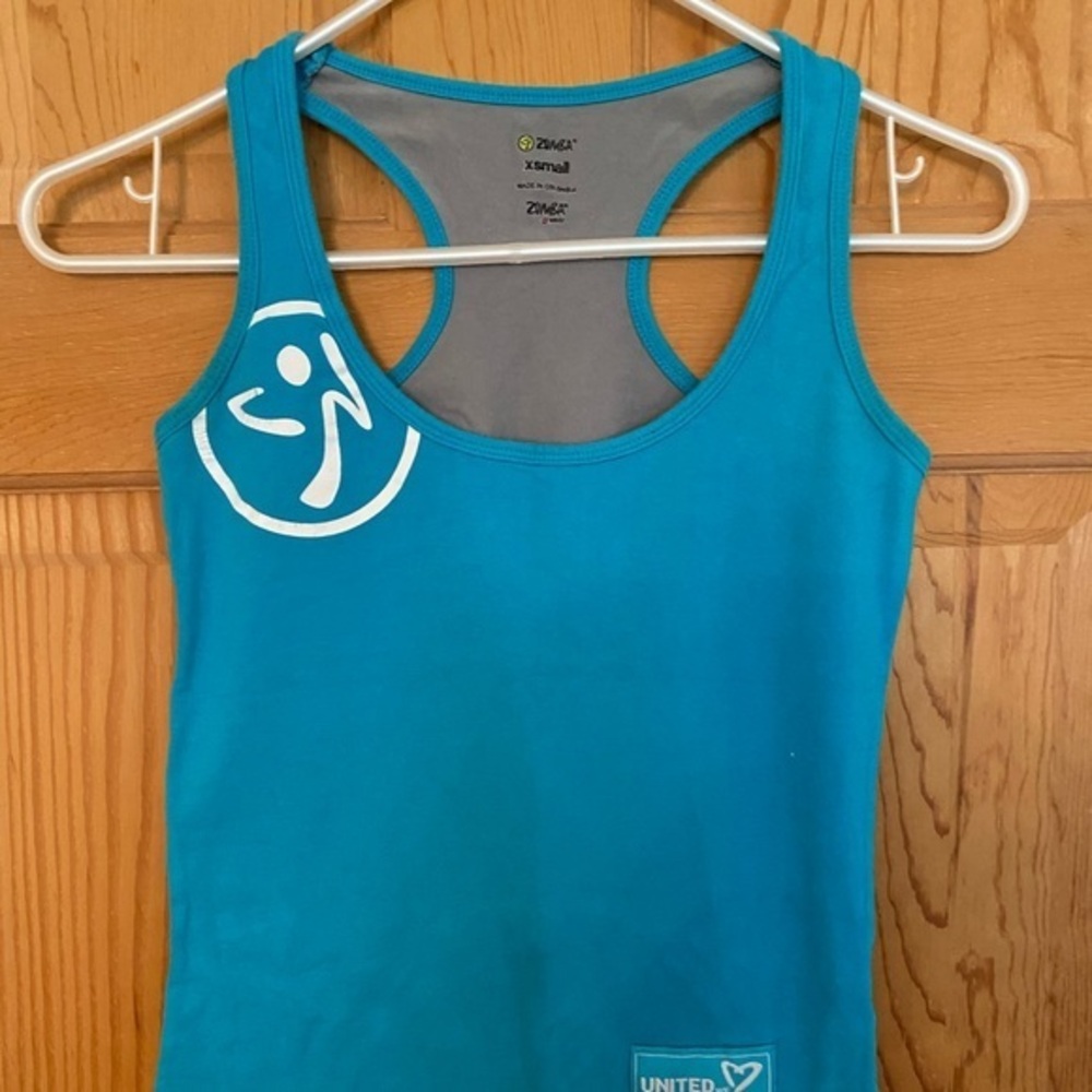 ZUMBA WEAR LIMITED EDITION UNITED WE DANCE RACER BACK TANK SIZE XS